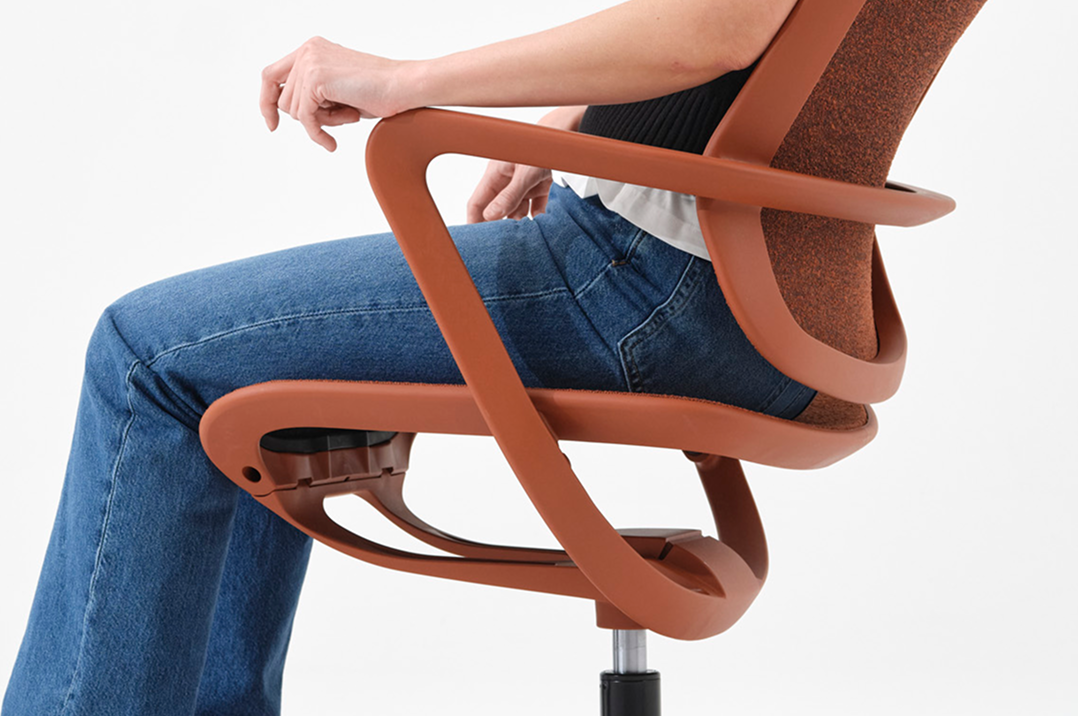 Stories_RiccoWinsHiPAward_Container4_Image1