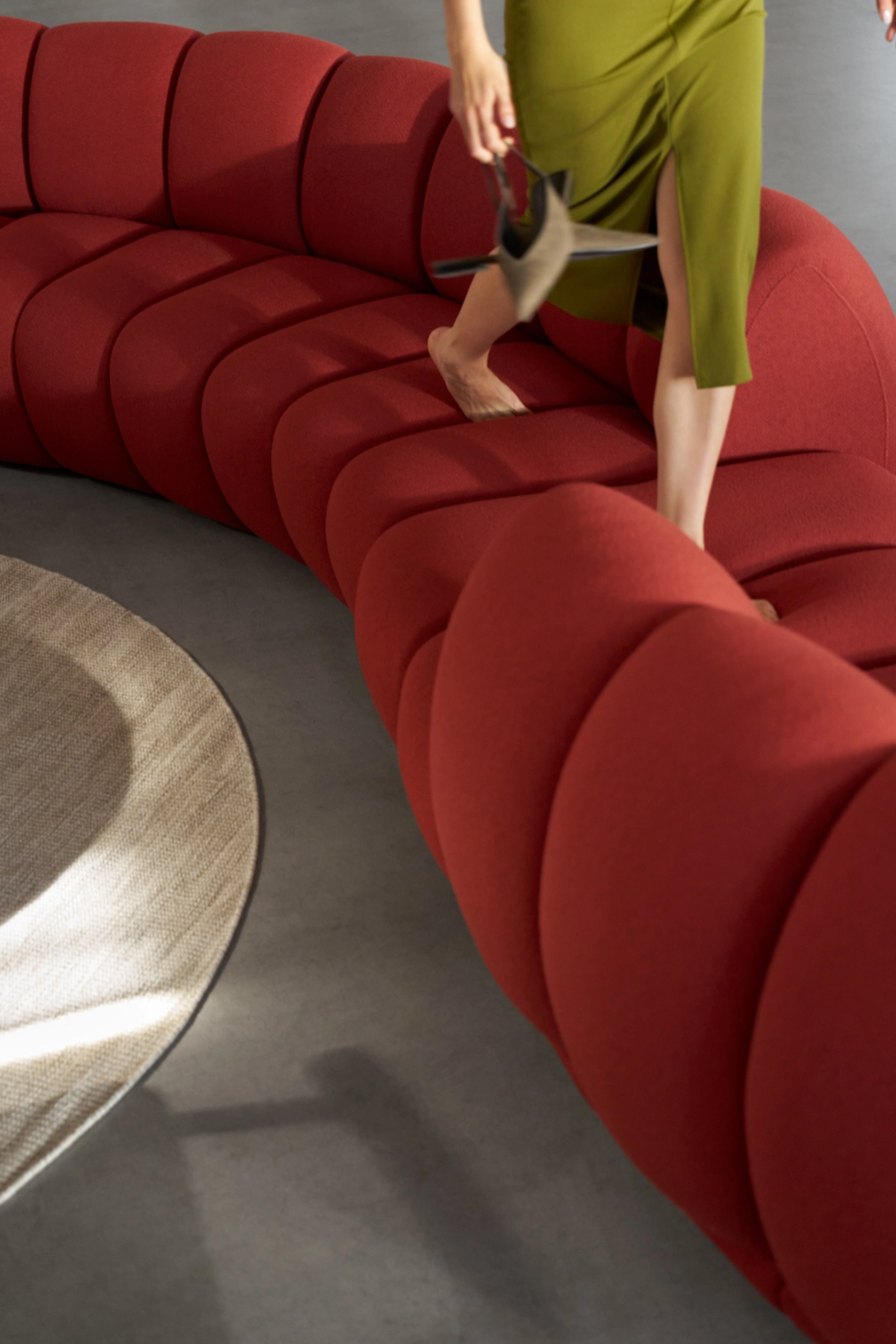 Aura_Modular_Lounge_Sofa_family_02