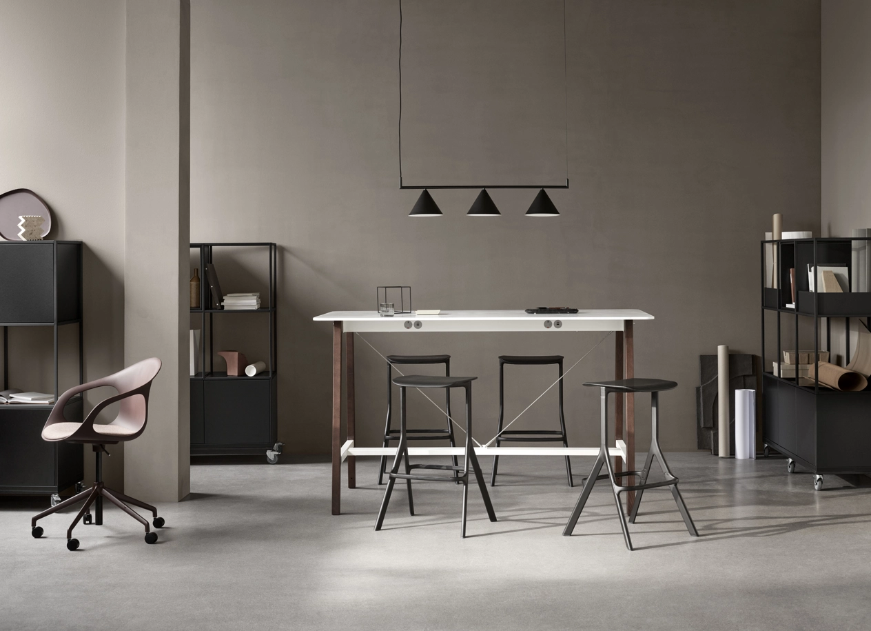 2022_11_26_social_office139337